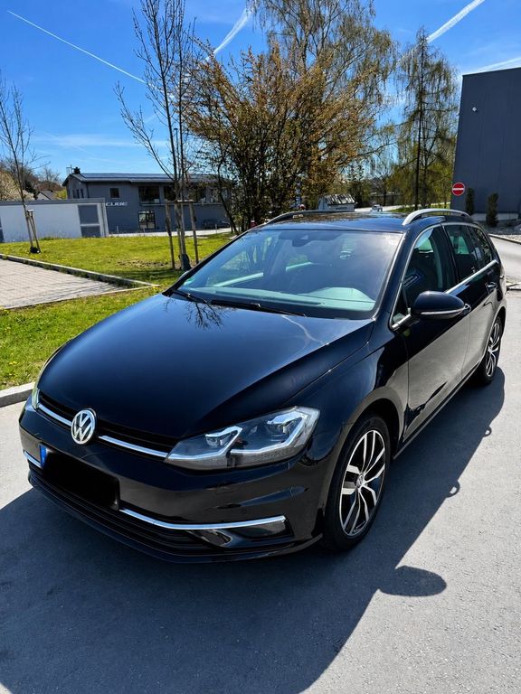 Image of Volkswagen Golf