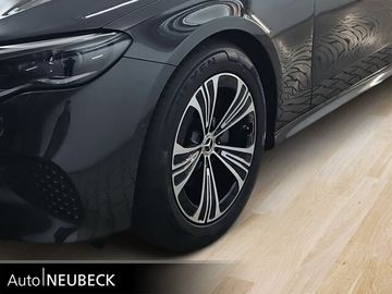 Mercedes E 200 - 10