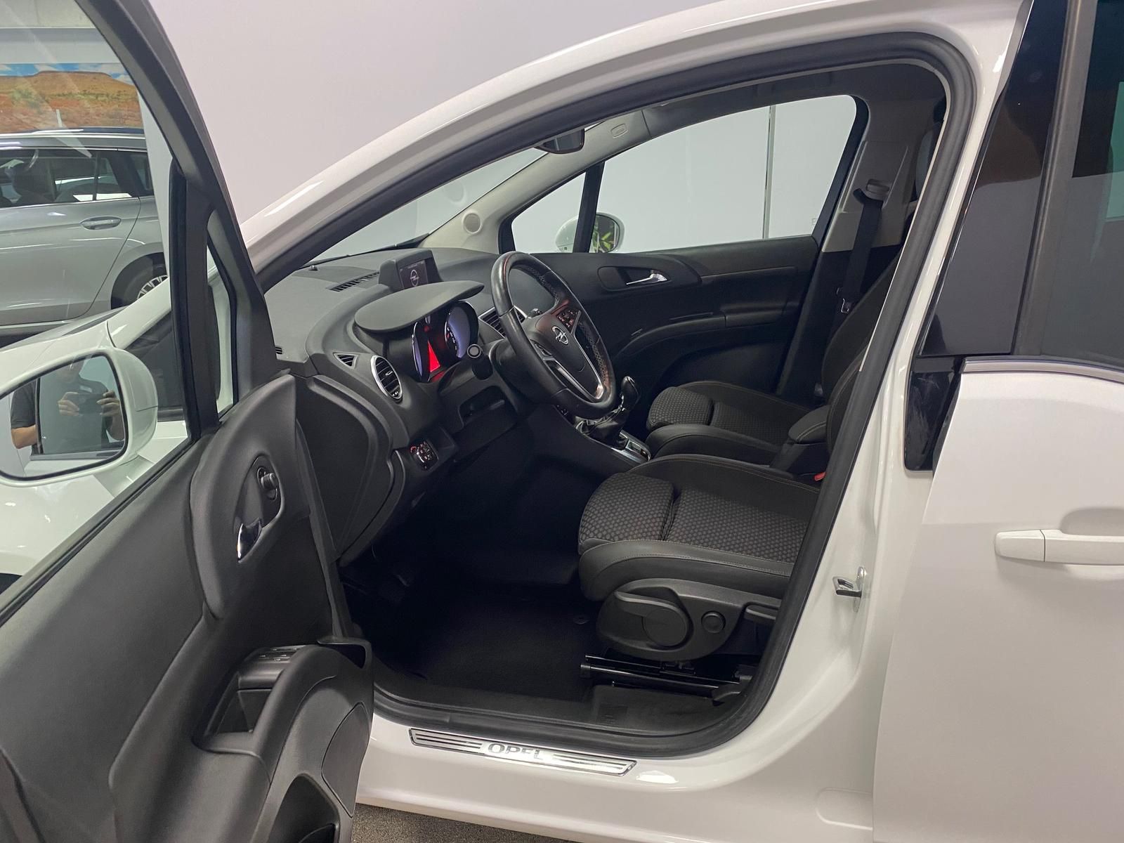 Fahrzeugabbildung Opel Meriva 1.4 16V Turbo Innovation+NAVI+KAMERA+PDC
