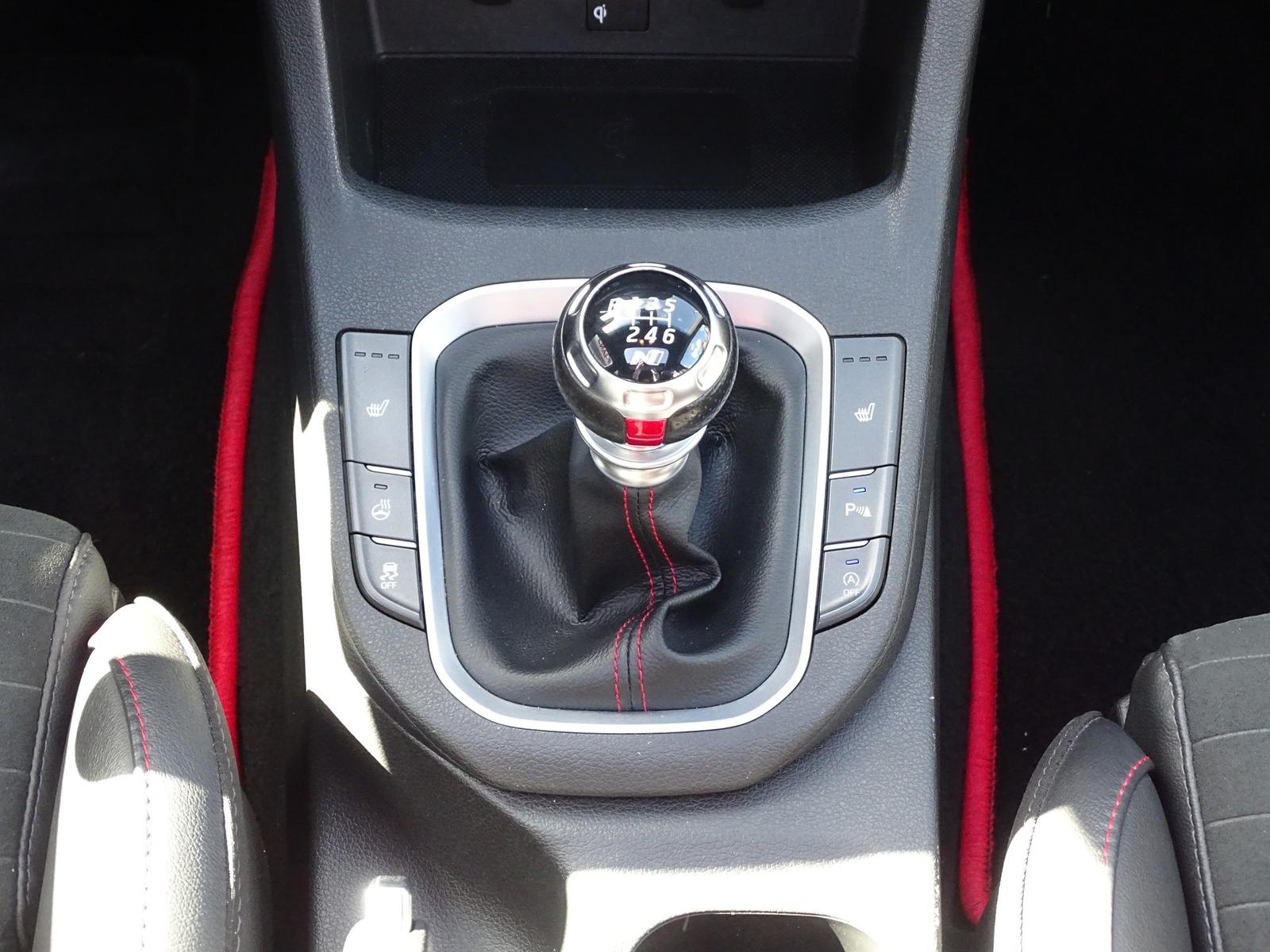 Hyundai i30 2.0 T-GDI N Performance LED Navi Panorama