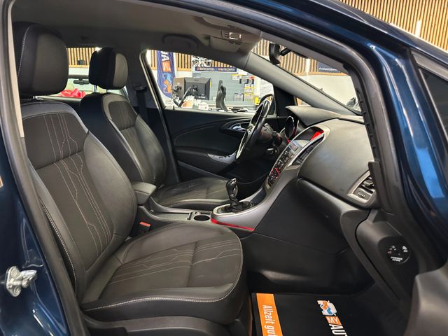 Opel Astra J Sports Tourer 150 Jahre Opel