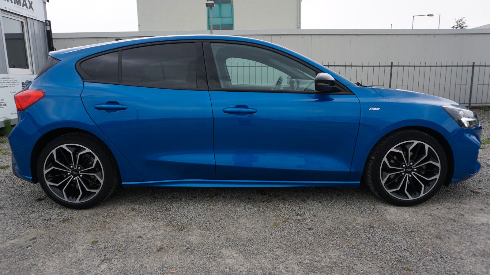 Fahrzeugabbildung Ford Focus Lim. ST-Line, Navi, LED, B&O Sound+WR