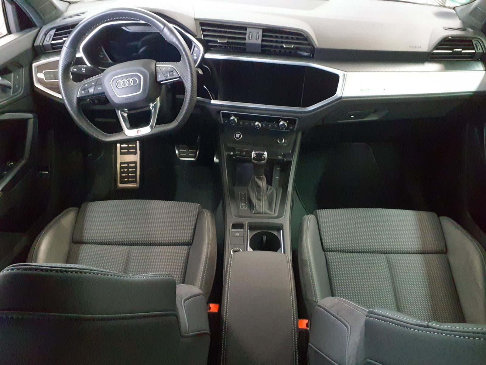 Audi Q3 - Bild 5