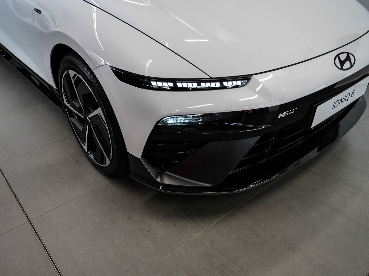 Hyundai IONIQ 6 - Bild 6