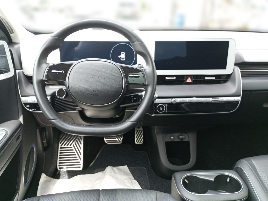 Fahrzeugabbildung Hyundai IONIQ 5 77,4 Allrad UNIQ Relax+Kamera+Panoramad