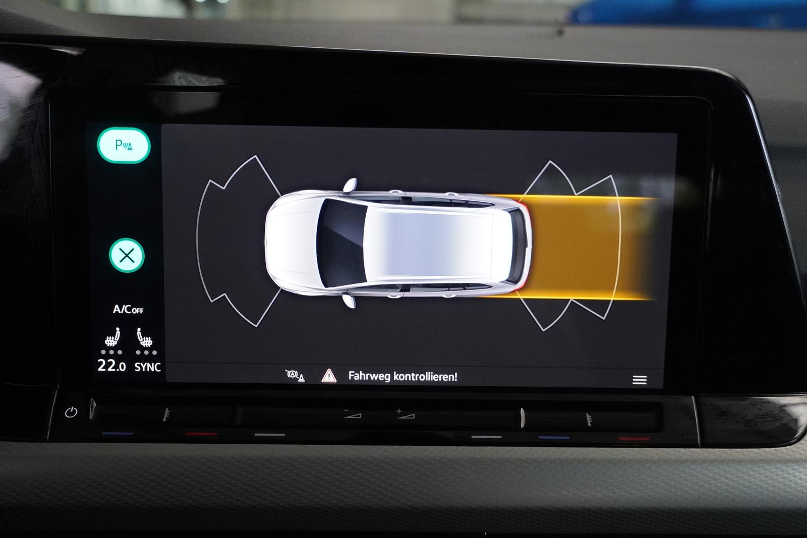Volkswagen Golf VIII Variant 1.0 Move ACC Android Apple AHK, миниатюра 13