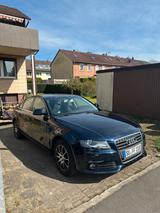 Audi A4 B8 1.8 TFSI Garagenfahrzeug & AHK - Audi A4 aus 2008: Limousine