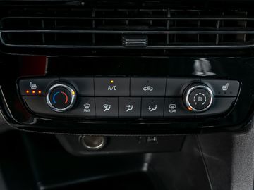 Opel Mokka 1.2 Enjoy LED CarPlay Kamera Lenkradh. DAB