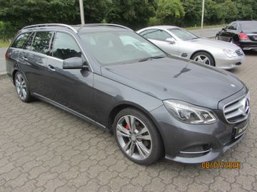 Mercedes E 200 - 2