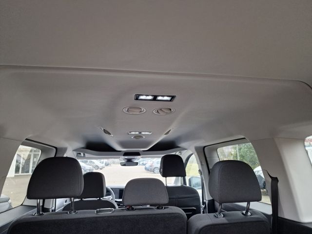 Fahrzeugabbildung Volkswagen Caddy Life Maxi Rollstuhltransport