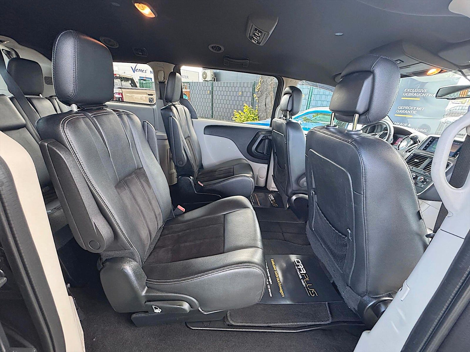 Fahrzeugabbildung Dodge Grand Caravan 3.6 V6 *7 Sitze*Kamera*CarPlay*
