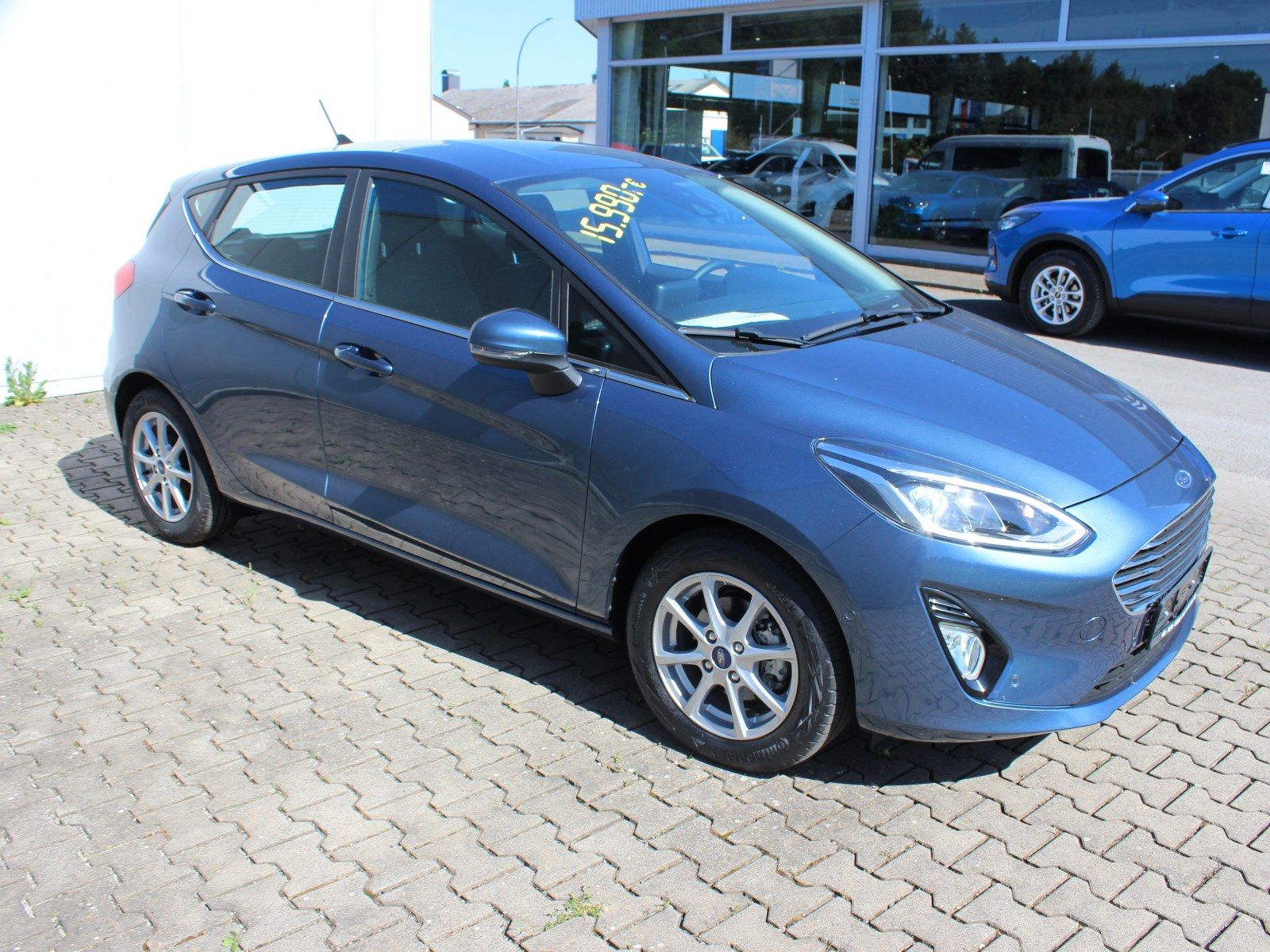 Fahrzeugabbildung Ford Fiesta Titanium 1,0 EcoBoost
