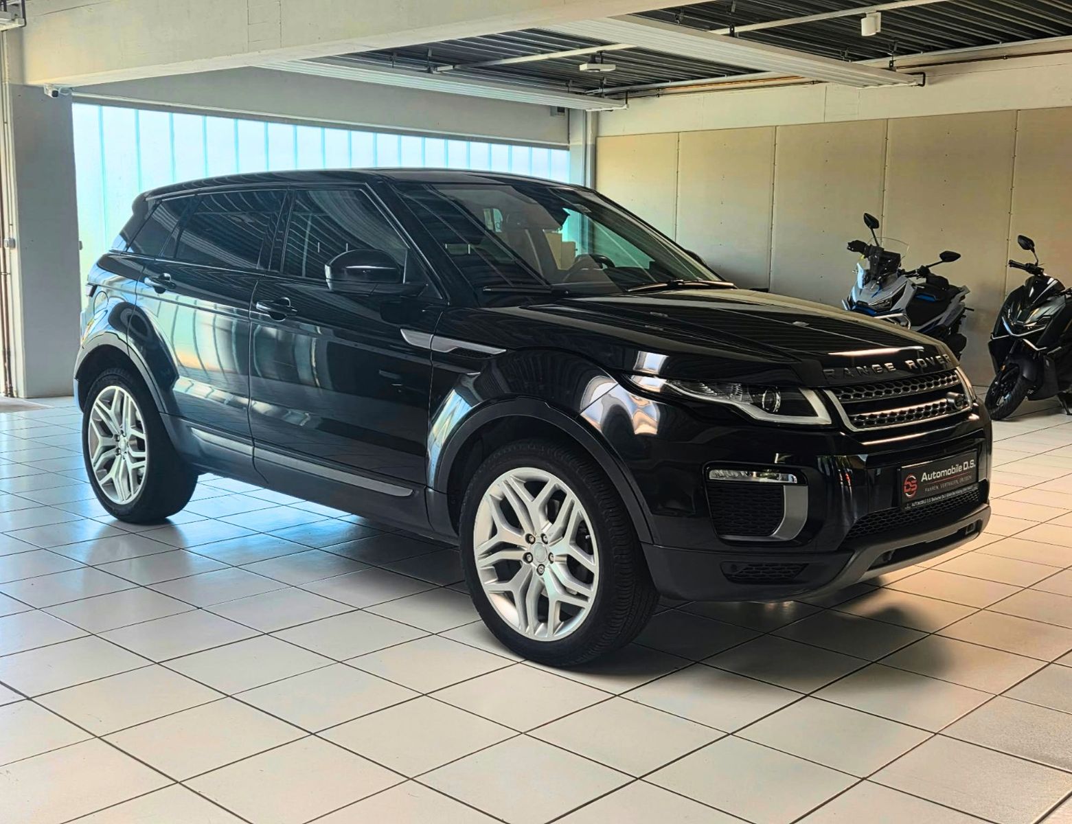 LAND ROVER Range Rover Evoque — zdjęcie 3