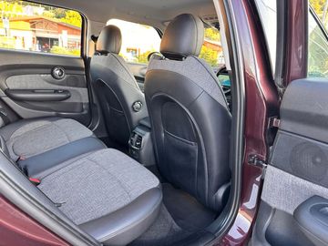 MINI Cooper D Clubman - 8