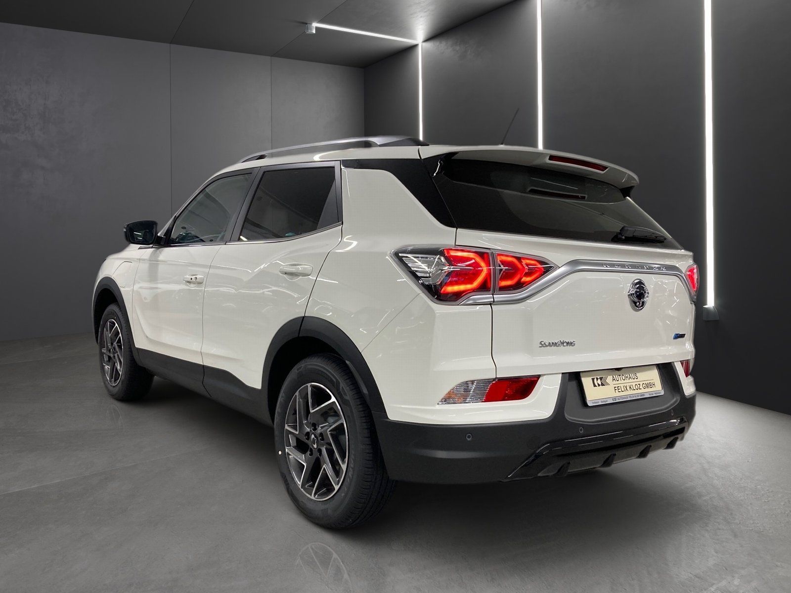 Fahrzeugabbildung Ssangyong Korando e-Motion Titanium*Navi*LED*Kamera*Totwin