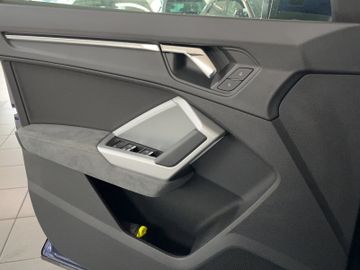 Bild 10 Audi Q3 35 2.0 TDI advanced S-tronic +LED+NAVI+PDC+