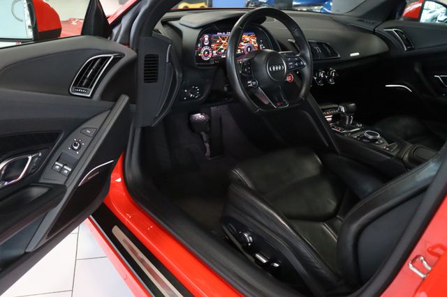 Fahrzeugabbildung Audi R8 Coupe 5.2 FSI quattro B&O|LED|KAMERA|NAVI|SHZ