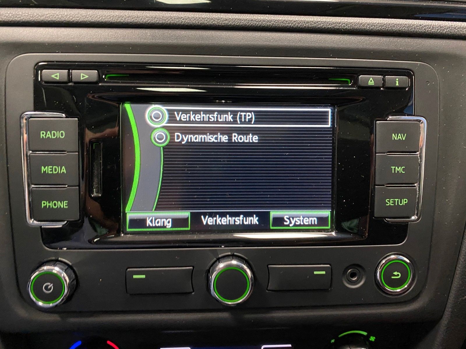 Fahrzeugabbildung SKODA Rapid 1.2 TSI Ambition Spaceback+Einzelstück+17