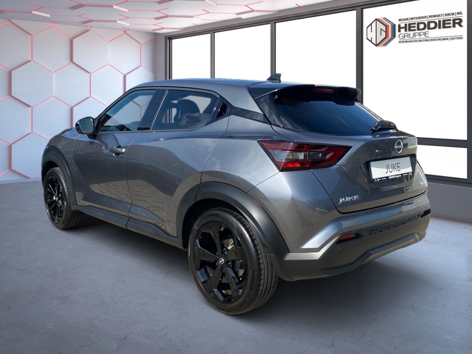 Fahrzeugabbildung Nissan Juke 1.6 Automatik Hybrid Tekna *Bose*360'*19Z*