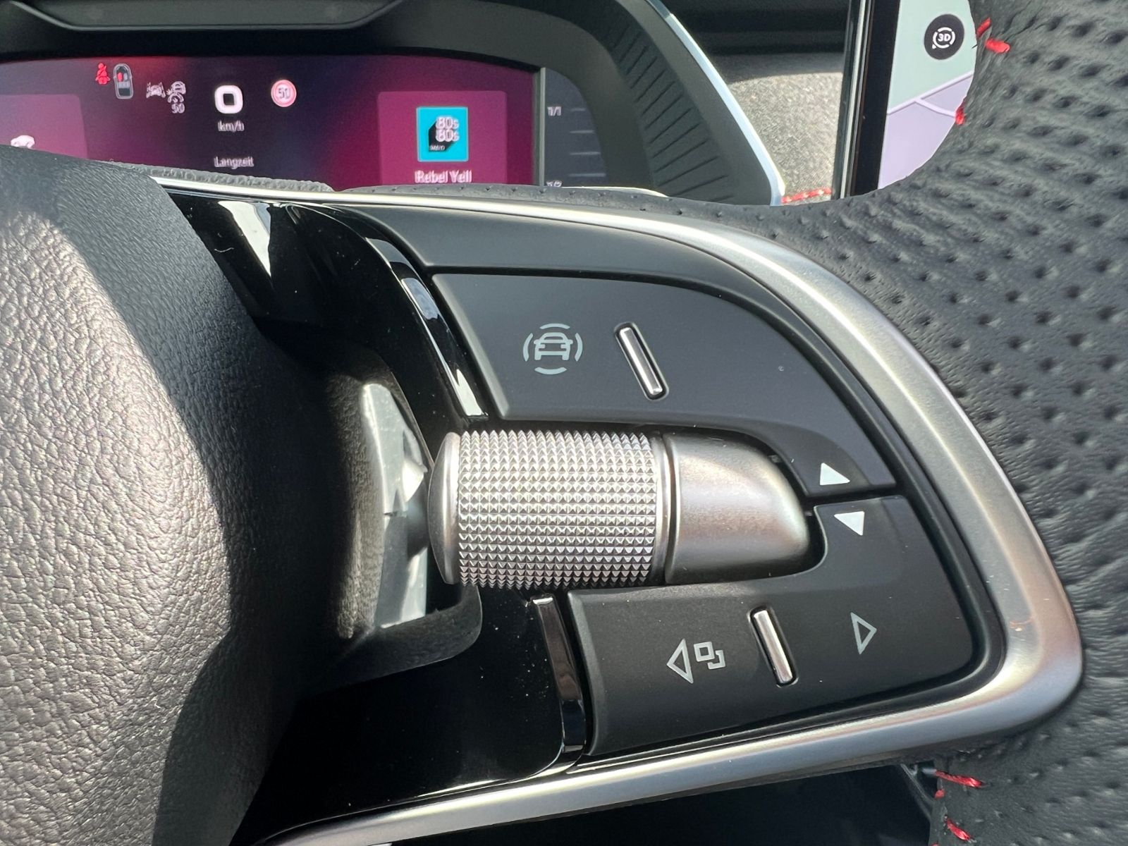 Fahrzeugabbildung SKODA Octavia Combi RS 2.0 TSI DSG *Panorama, AHK, Ind
