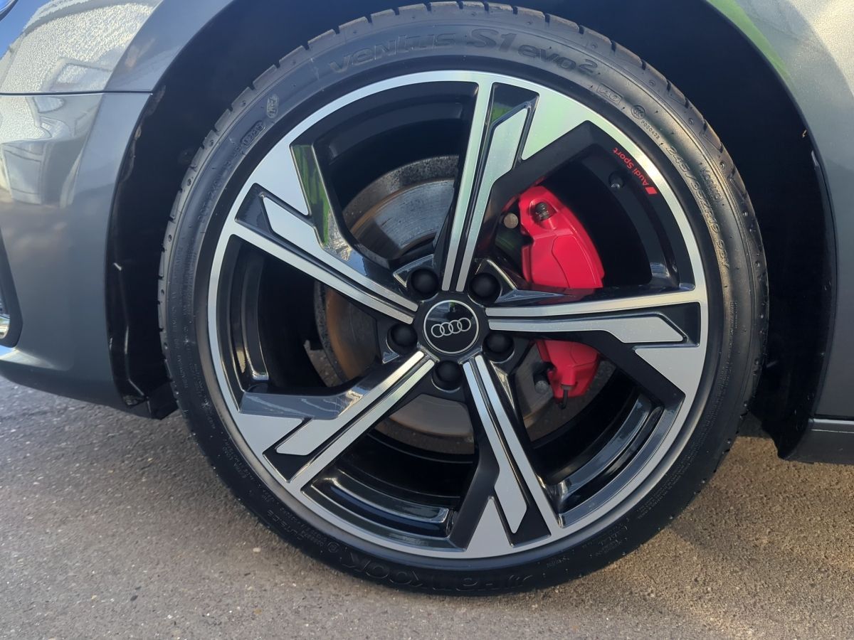 Audi A4 - Bild 12