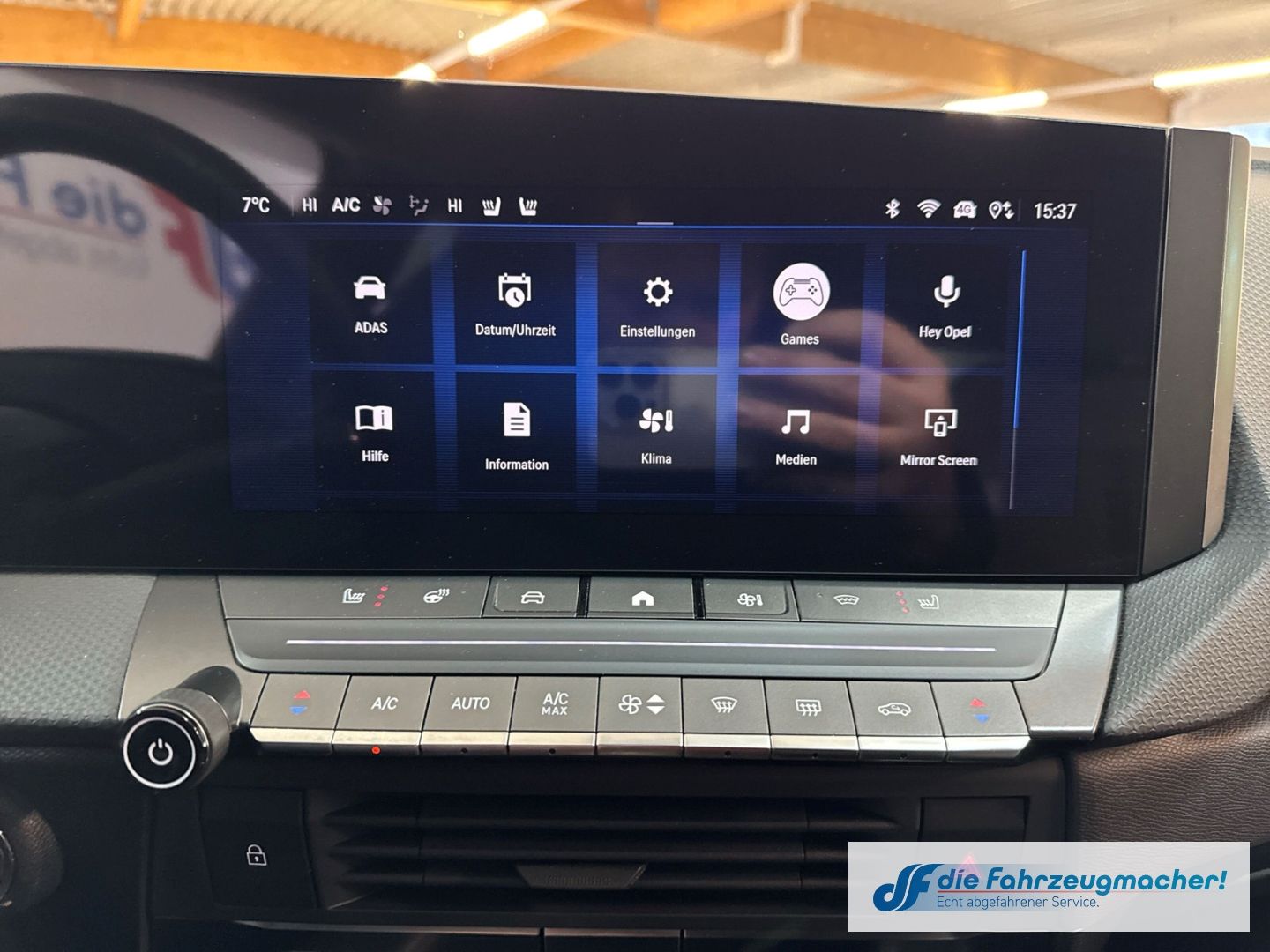 Fahrzeugabbildung Opel Astra L Sports Tourer Elegance Navi LED Apple Ca