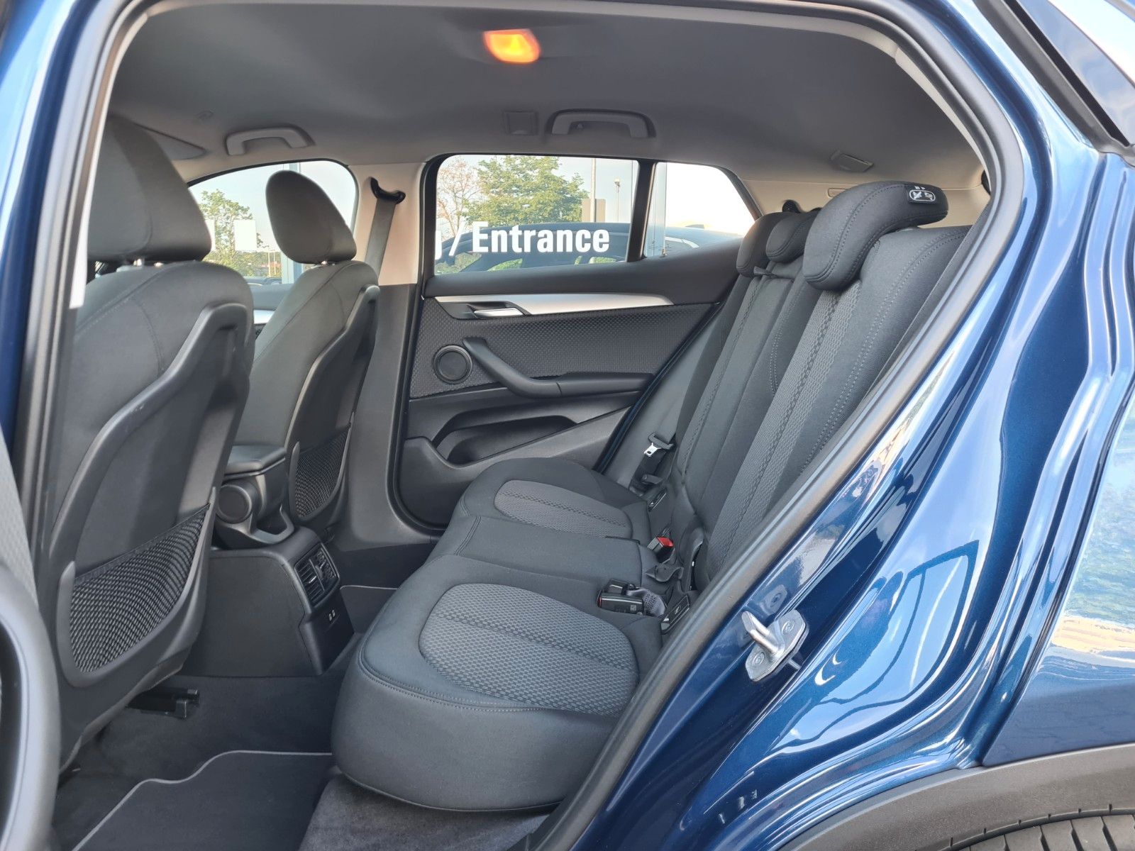 BMW X2 s18d Advantage - LED - NAVI+ - HUD - CAM - foto 14