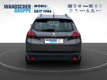 Peugeot 2008 Active 1.2 PureTech 110 Kam.+Pano+SHZ+PDC