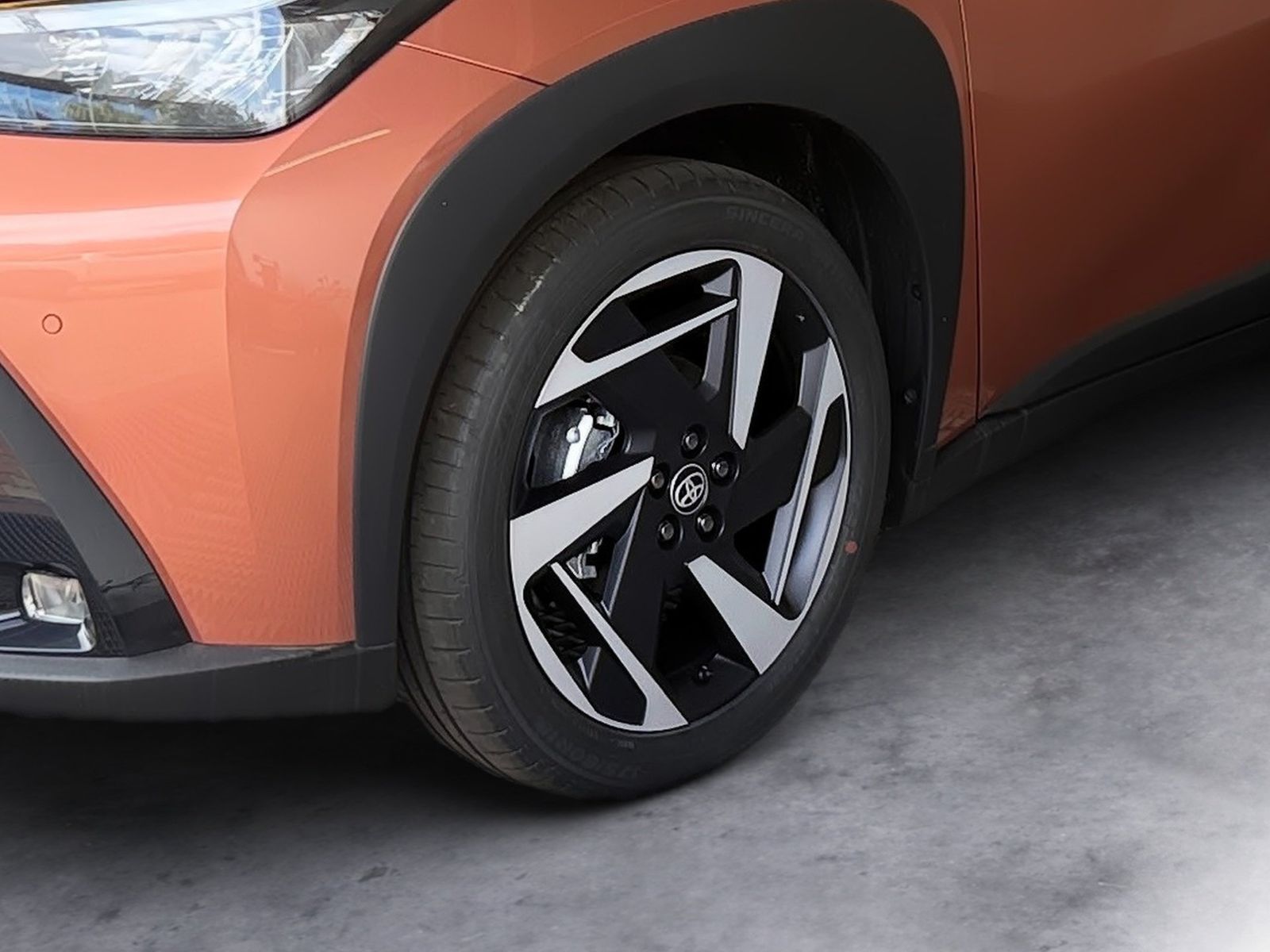 Fahrzeugabbildung Toyota Aygo X 1.5 Hybrid Lounge Canvas-Faltd., JBL,Kam.