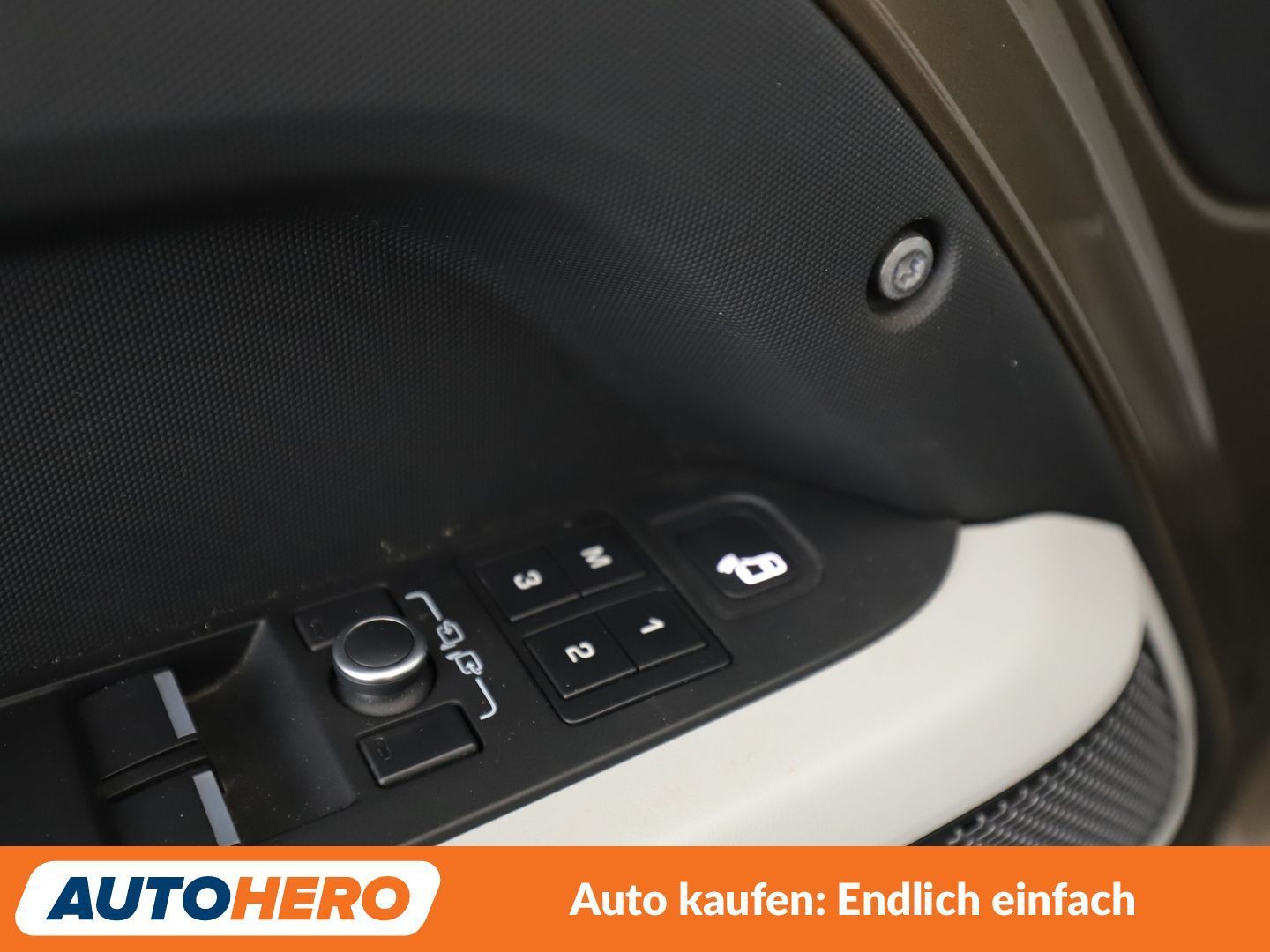 Land Rover Defender D200 90 SE Aut.*NAVI*LED*MERIDIAN*SHZ* foto 23