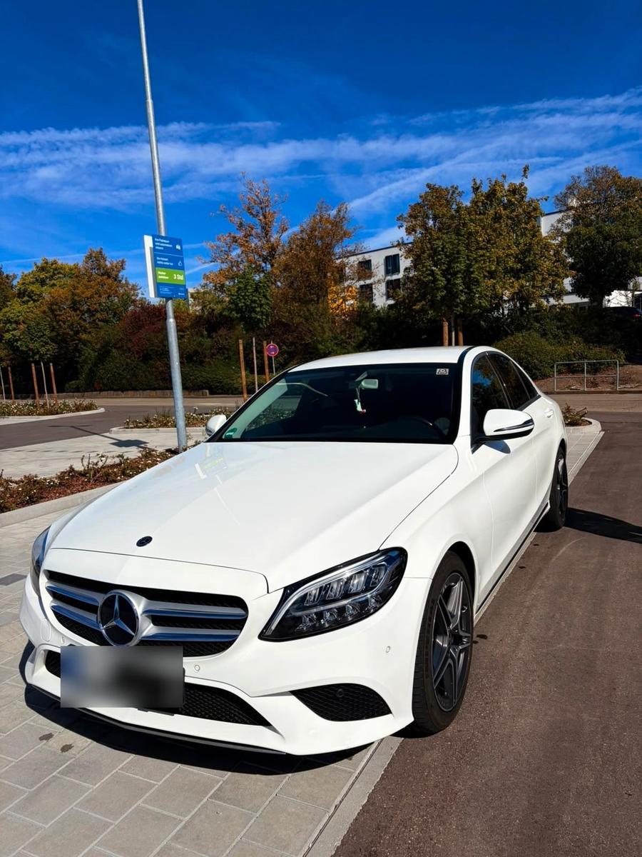 Mercedes-Benz C 220
