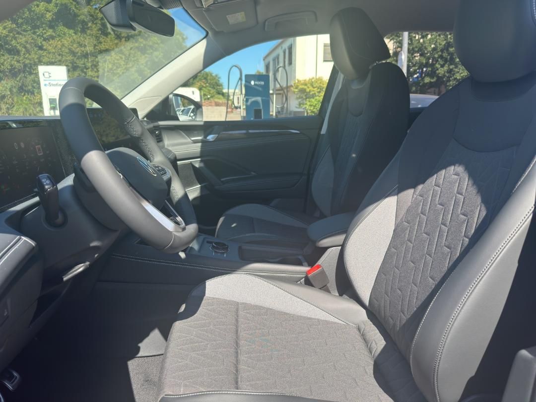 Fahrzeugabbildung Volkswagen Tiguan Life Goal,Desgin Paket,AHK,GJR,LM-Felgen