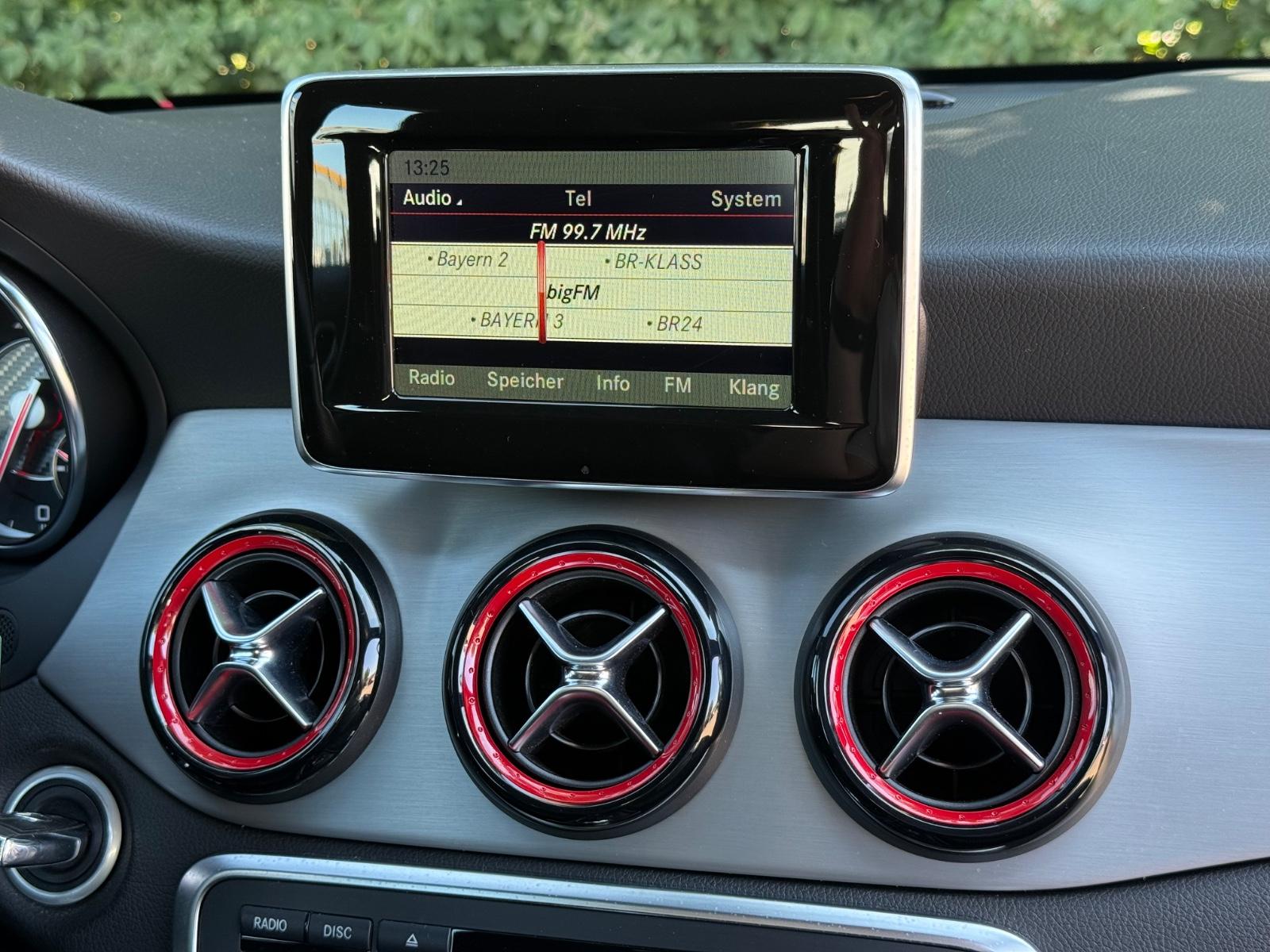 MERCEDES-BENZ GLA 45 AMG 2.0 360ch 4MATIC BVA Pack sport Sièges sport Historique présent - 2EME MAIN