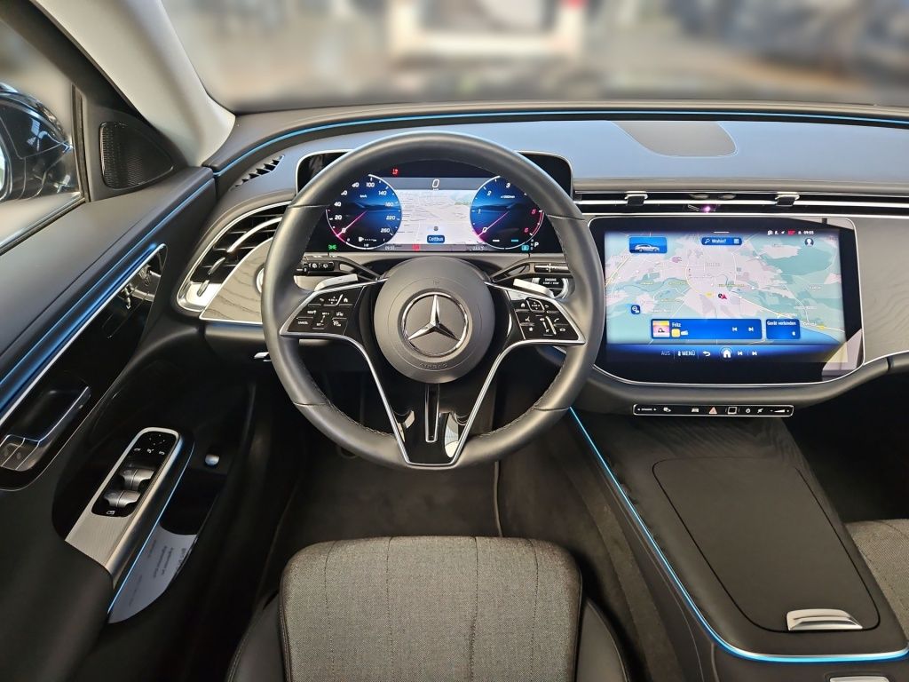 Fahrzeugabbildung Mercedes-Benz E 220 dT Avantg. Distronic+ AHK LED KeyLess SHZ