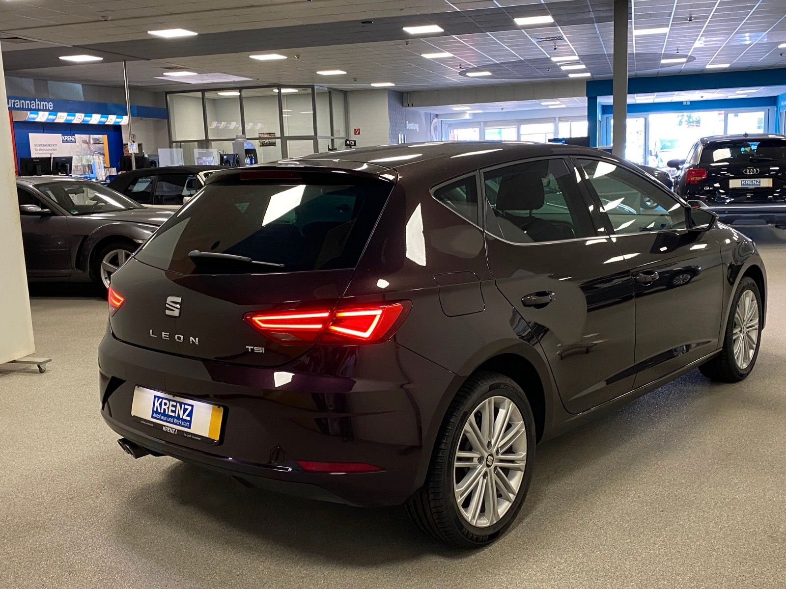 Fahrzeugabbildung SEAT Leon 1.4 TSI LIM. Start&StopXcellence+LED+17"ALU