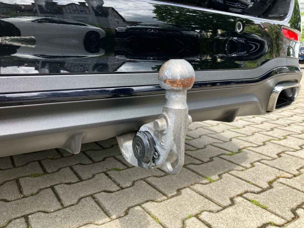 Fahrzeugabbildung Mercedes-Benz C 300 d T AMG AHK+Pano+Night+FahrassPak+Ambi+Kam