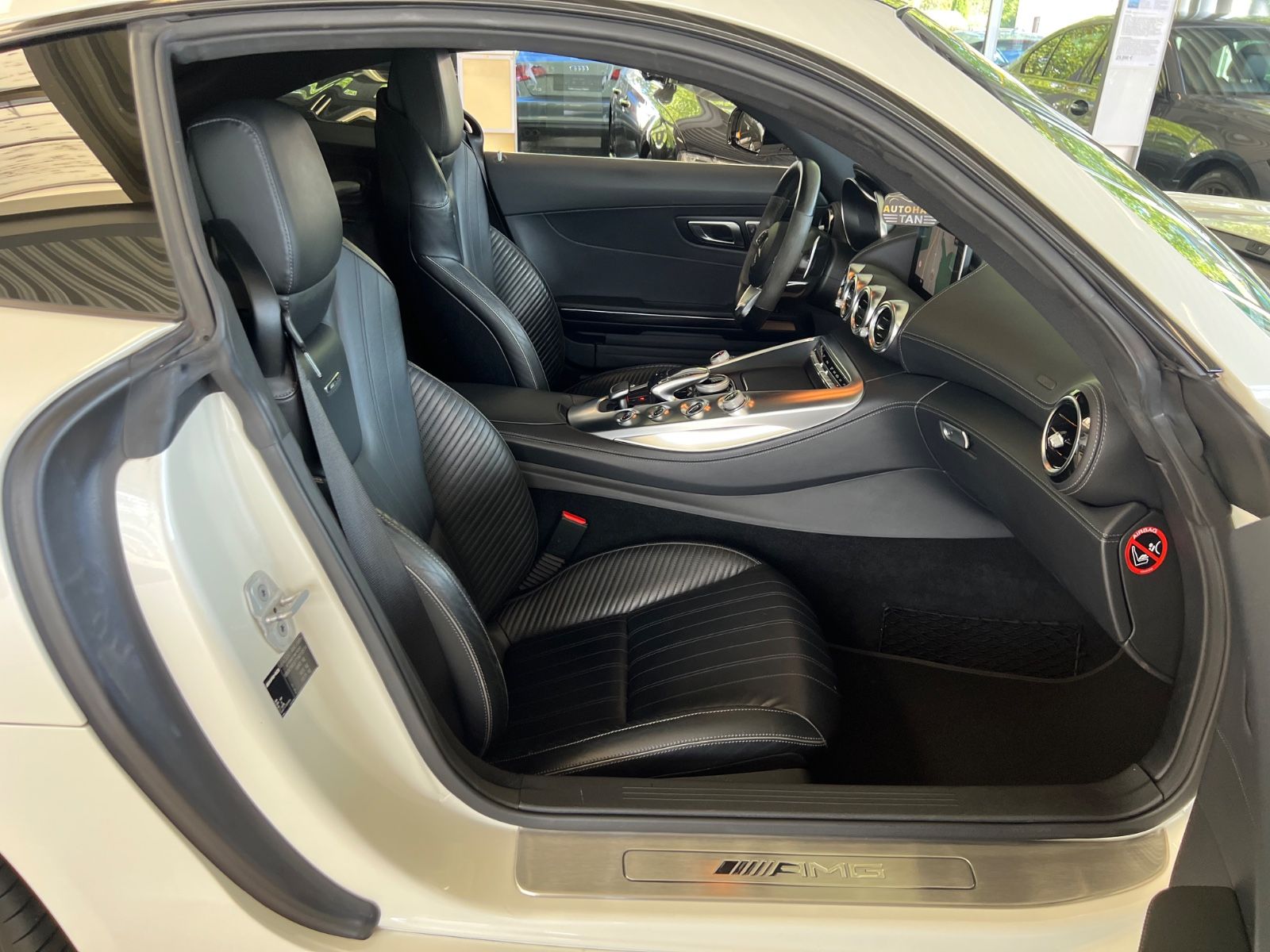 Fahrzeugabbildung Mercedes-Benz AMG GT Coupe * DIAMANTWEIß *NIGHTP*PANO*PERFORM*