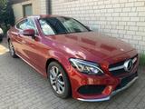 Mercedes-Benz C 180 Coupe AMG-Line DisT/360/MultiBeam/TotW/Spu - rote Mercedes-Benz C 180