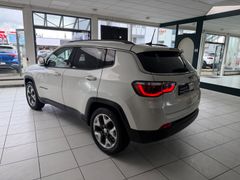 JEEP Compass Limited ACC Panorama Beats Audio Navi