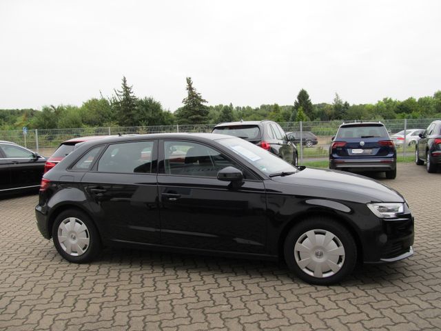 Audi A3 35 TDI basis*Bi-Xenon*S-Tronic