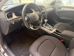 AUDI A4 Ambiente 1.HAND/AUTOMATIK/NAVI/SHZ/XENON/TRAU