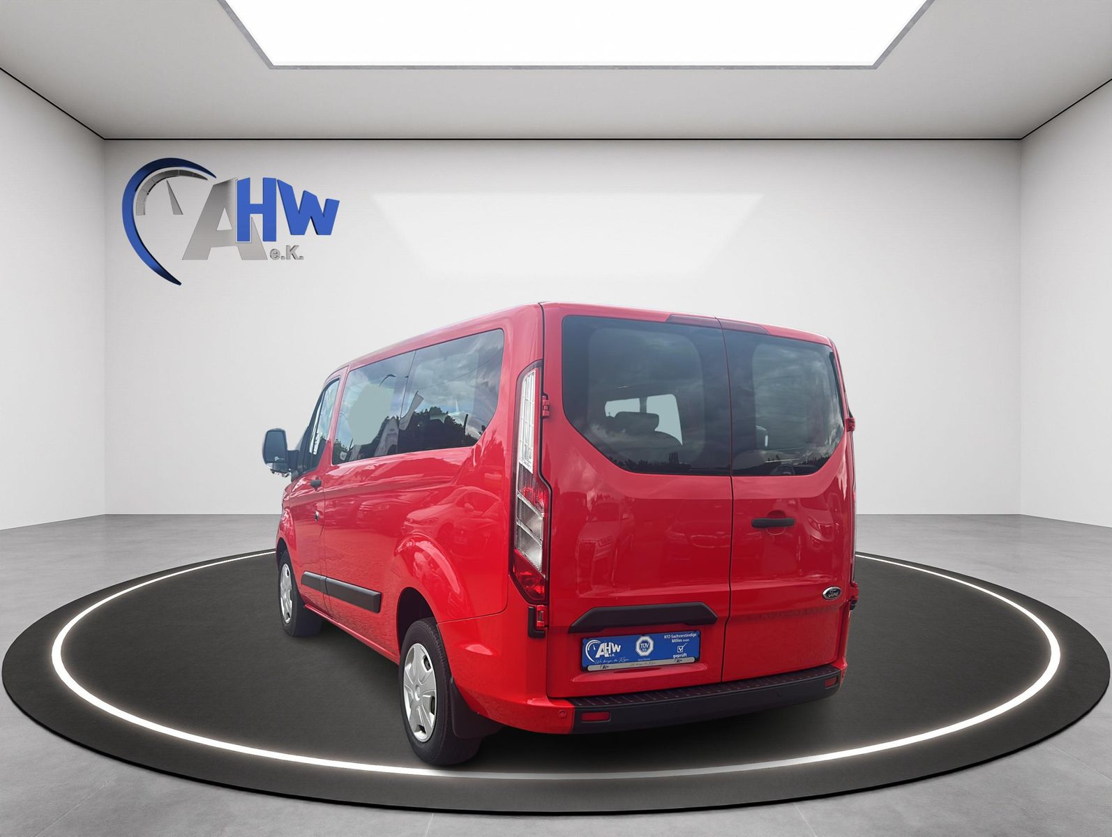 Fahrzeugabbildung Ford Transit Custom 320 L1 Trend