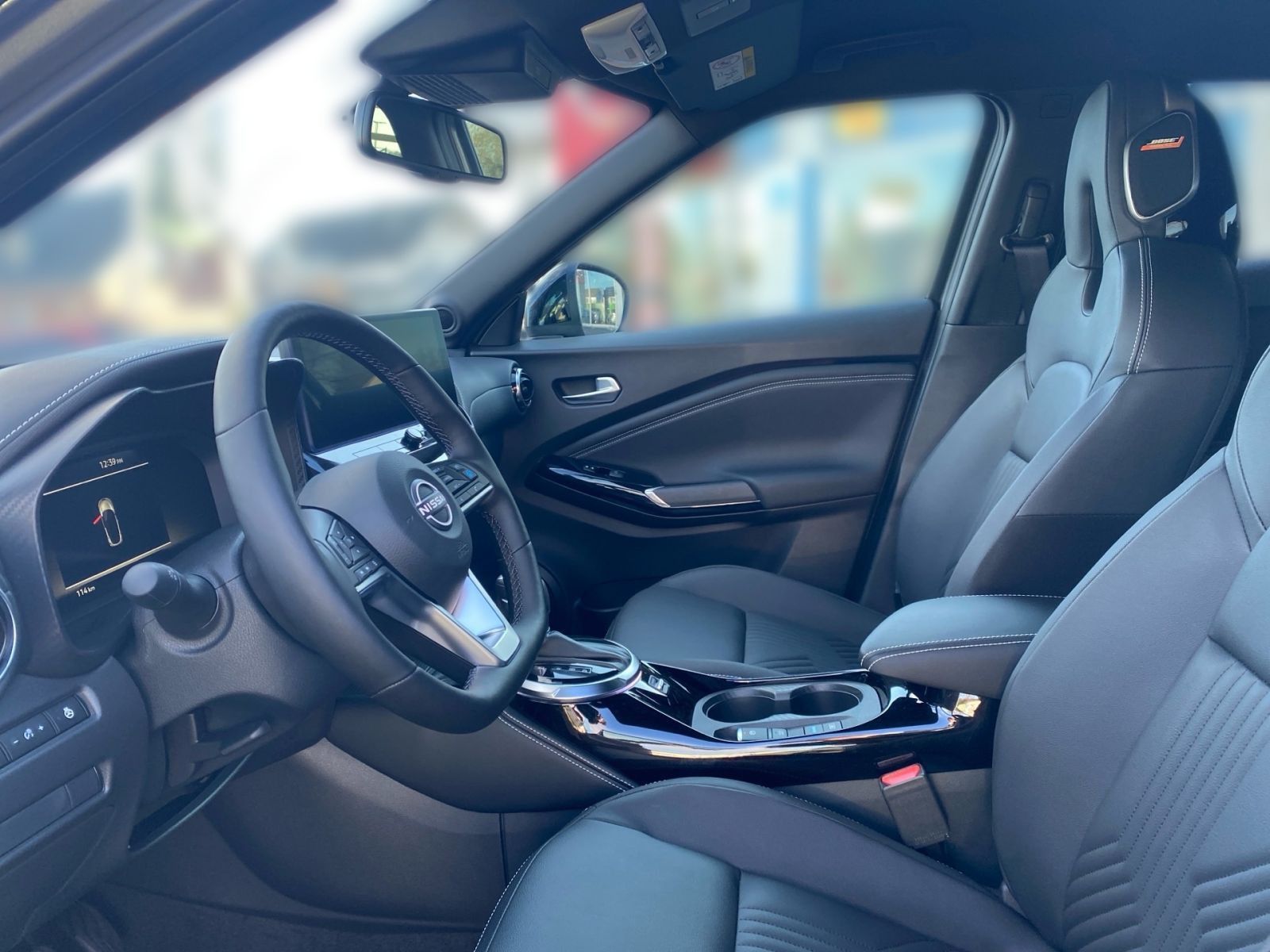 Fahrzeugabbildung Nissan JUKE 1.6 HYBRID 143 PS AT Tekna *BOSE*360'Kamera