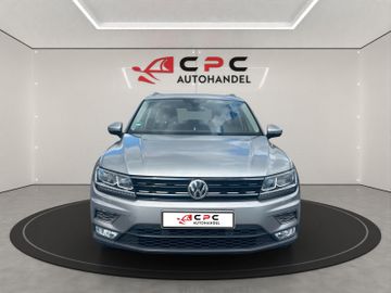 Volkswagen Tiguan - 2