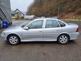 Opel OPEL Vectra 1.6 Selection Comfort - Opel Vectra: Comfort