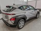 Hyundai KONA STYLE PLUS NAVI KLIMAAUTOMATIK PDC v+h R... - Hyundai Kona Style mit Benzin-Antrieb
