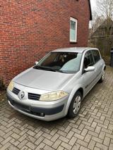 Renault Megane 2 - Renault Megane aus 2006 mit Diesel-Antrieb