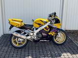 Honda CBR900RR SC33  - Angebote entsprechen deinen Suchkriterien
