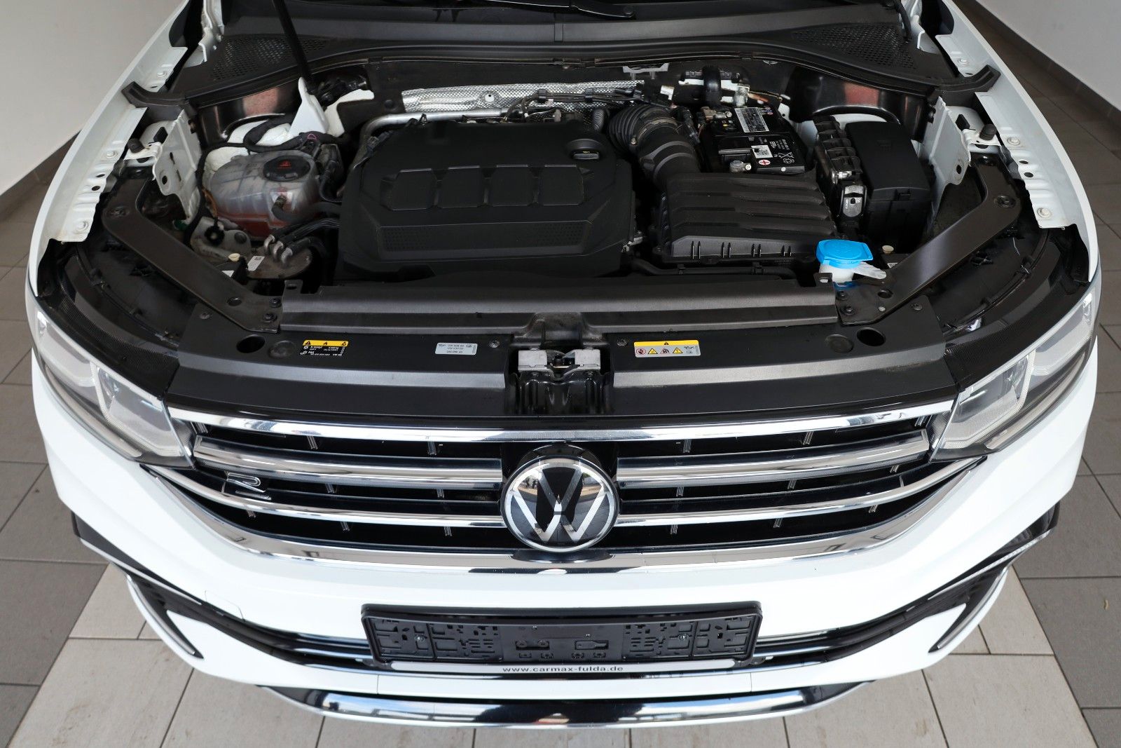 Fahrzeugabbildung Volkswagen Tiguan Allspace R-Line 4M LED,Navi,PDC,AHK