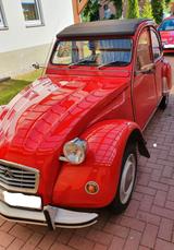 Citroën 2 CV - Citroën 2 CV mit Benzin-Antrieb: Cabrio